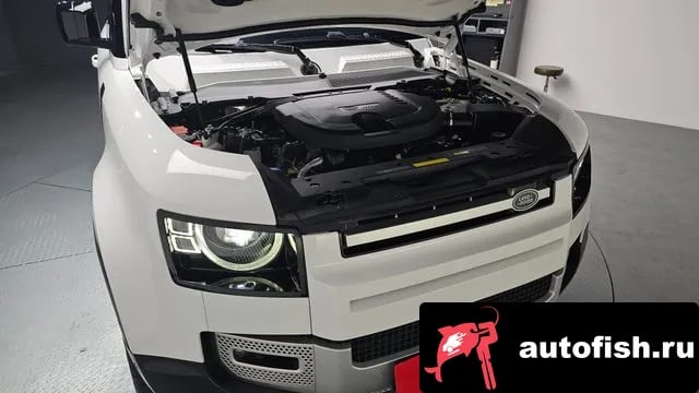 Land Rover Defender Bitdefender (L663) 2022 года - вид 6