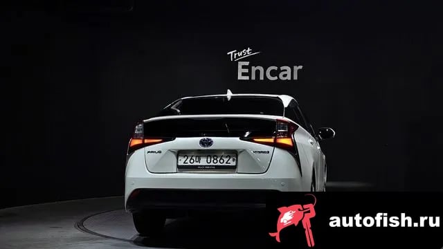 Toyota Prius Prius 4th Generation 2019 года - вид 4