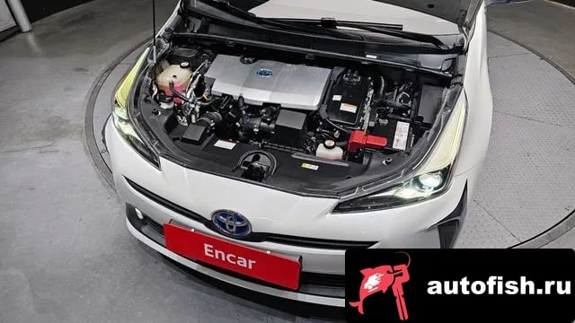 Toyota Prius Prius 4th Generation 2019 года - вид 6