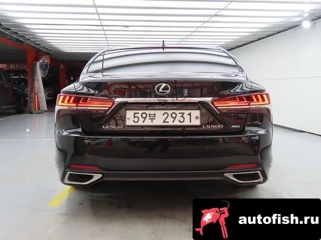 Lexus LS LS500 5th generation 2018 года - вид 3