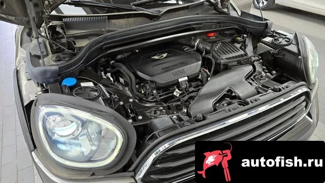Mini Countryman Cooper D Country Man 2018 года - вид 6