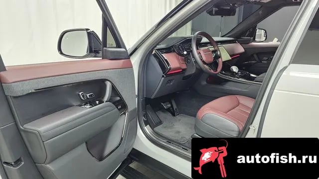 Land Rover Range Rover Sport Range Rover Sport 3rd Generation 2024 года - похожие автомобили
