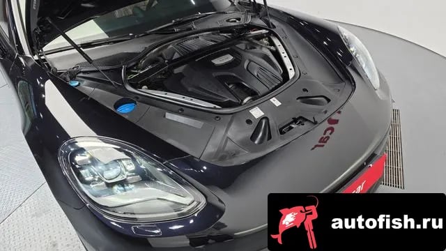 Porsche Panamera Panamera (971) 2018 года - вид 6