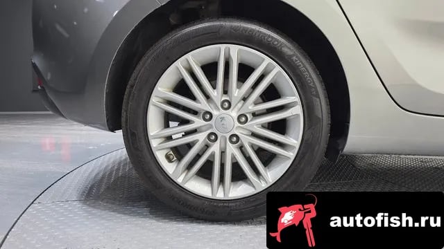 Kia Carens The New Carens 2018 года - вид 5
