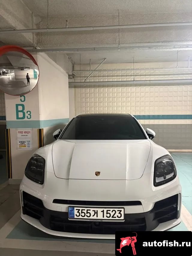 Porsche Panamera Panamera (976) 2024 года - похожие автомобили