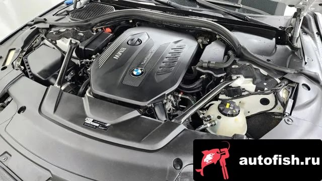 BMW 7-Series 7 Series (G11) 2019 года - вид 6