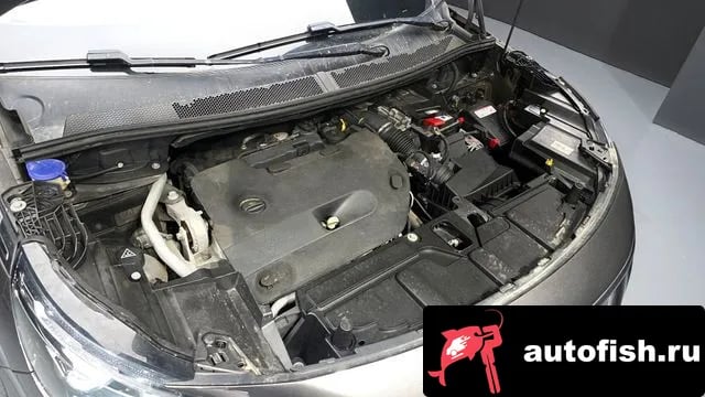 Peugeot 5008 5008 second generation 2020 года - вид 6