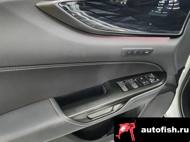 Lexus NX NX350h Second generation 2025 года - похожие автомобили