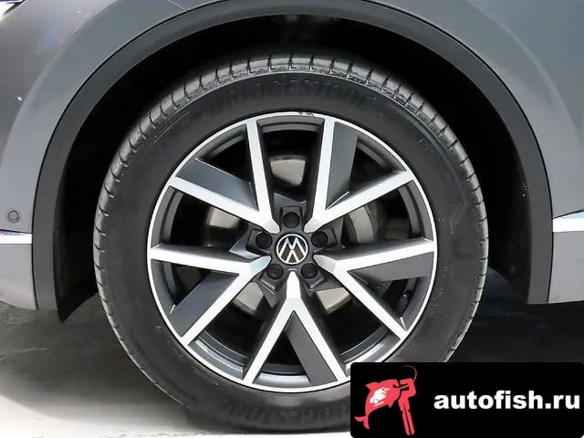 Volkswagen Touareg Tuareg 3rd generation 2023 года - вид 5