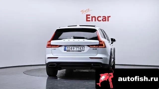 Volvo V60 V60 Cross-country 2nd Generation 2021 года - похожие автомобили