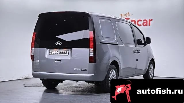 Hyundai Staria Staria 2024 года - похожие автомобили