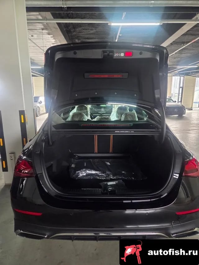 Mercedes-Benz E-Class E-Class W214 2026 года - похожие автомобили