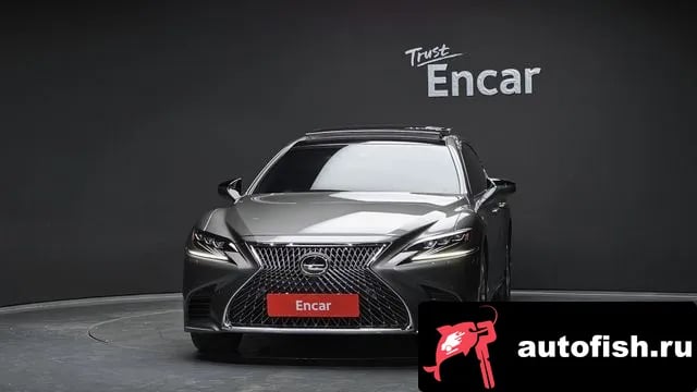 Lexus LS LS500 5th generation 2018 года - вид 3