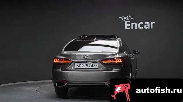 Lexus LS LS500 5th generation 2018 года - похожие автомобили
