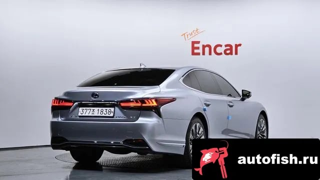 Lexus LS LS500h 5th generation 2022 года - вид 2