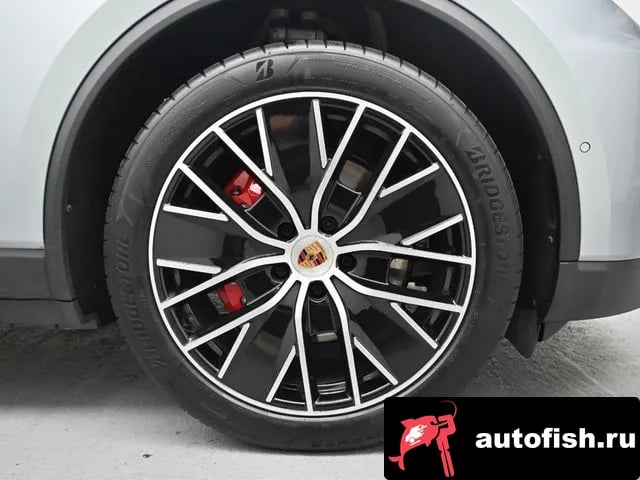 Porsche Macan Makan EV 2025 года - вид 5