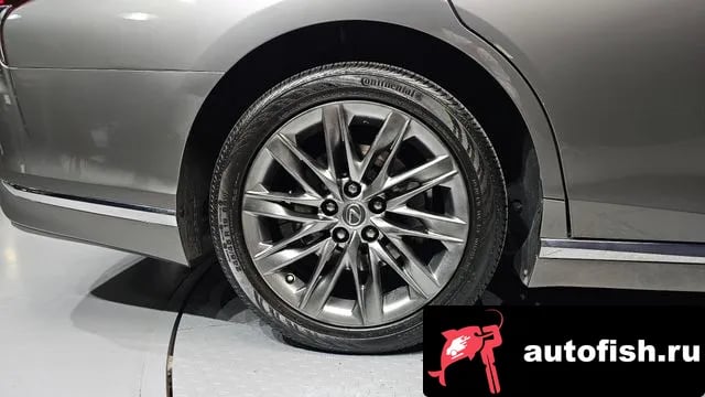 Lexus LS LS500 5th generation 2019 года - вид 5