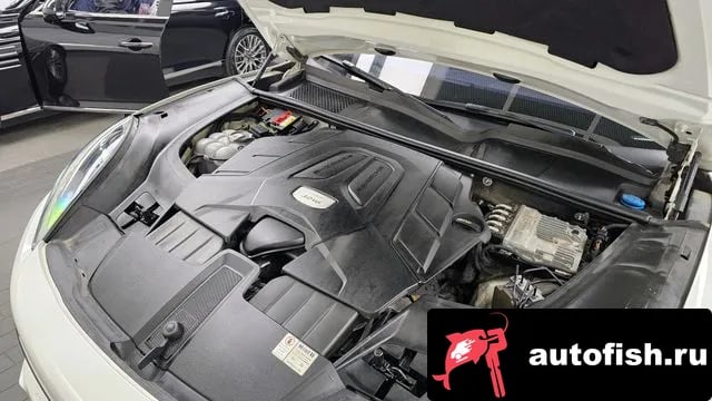 Porsche Cayenne Cayenne (PO536) 2019 года - вид 6