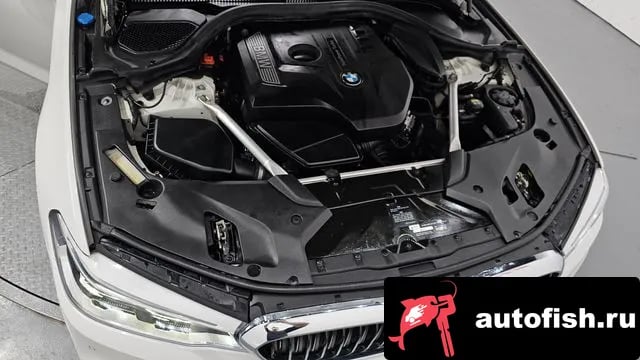 BMW 5-Series 5 Series (G30) 2018 года - вид 6