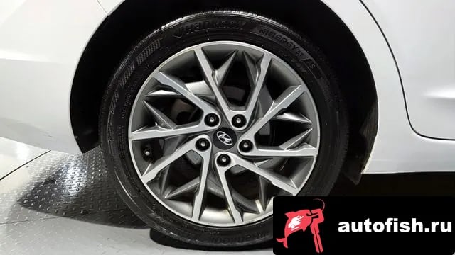 Hyundai AVANTE The New Avante AD 2019 года - вид 5