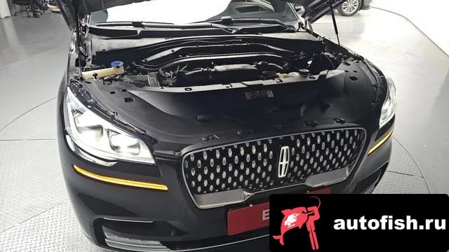 Lincoln Aviator Aviator 2nd generation 2021 года - вид 6