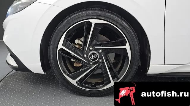 Hyundai AVANTE Avante (CN7) 2020 года - вид 5