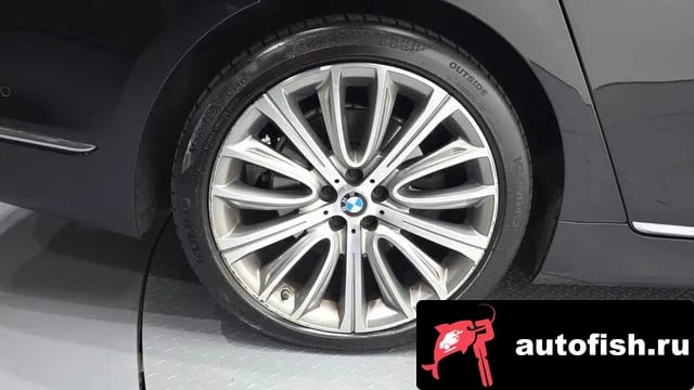 BMW 7-Series 7 Series (G11) 2018 года - вид 5