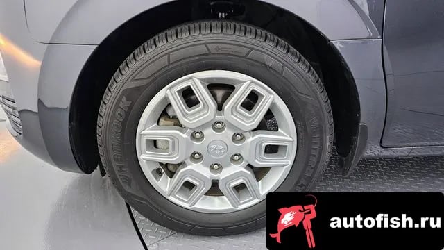 Hyundai Staria Staria 2022 года - похожие автомобили