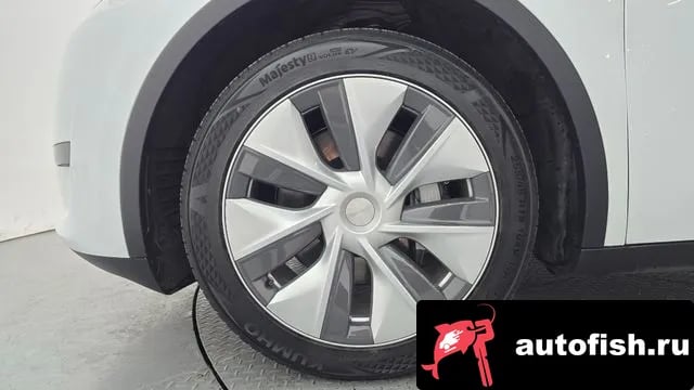 Tesla Model Y Model Y 2024 года - вид 5