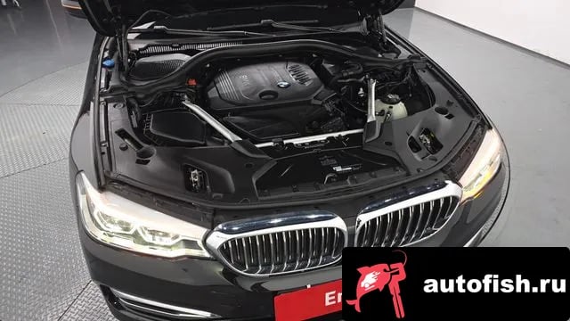 BMW 5-Series 5 Series (G30) 2018 года - вид 6