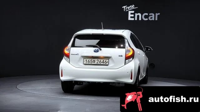 Toyota Prius Prius C 2018 года - похожие автомобили