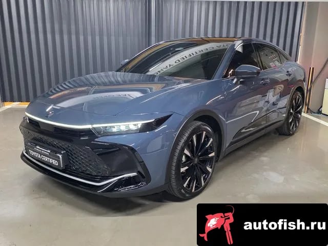 Toyota Crown Crown Crossover 2024 года - автомобиль из Южной Кореи