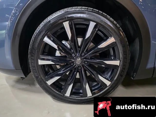 Toyota Crown Crown Crossover 2024 года - вид 5