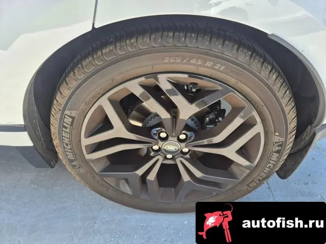 Land Rover Range Rover Velar Range Rover Bella 2025 года - похожие автомобили