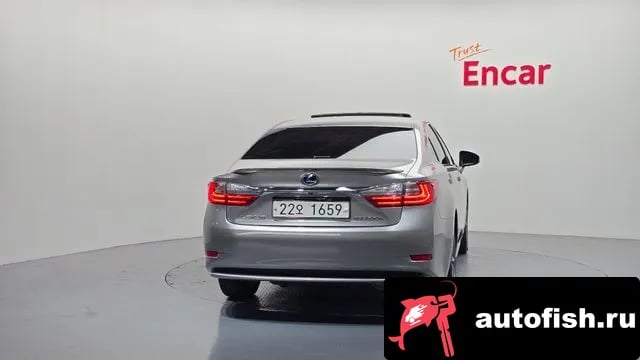 Lexus ES New ES300h 2018 года - вид 4