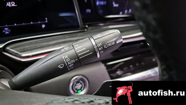 Cadillac Escalade Escalade 5th Generation 2023 года - похожие автомобили