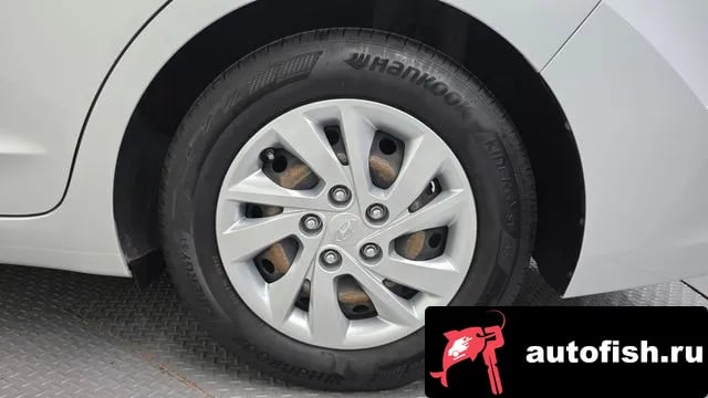 Hyundai AVANTE Avante AD 2018 года - вид 5