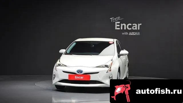Toyota Prius Prius 4th Generation 2018 года - похожие автомобили