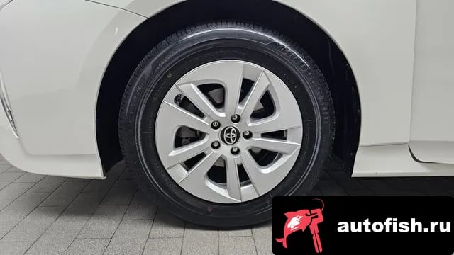 Toyota Prius Prius 4th Generation 2018 года - вид 5