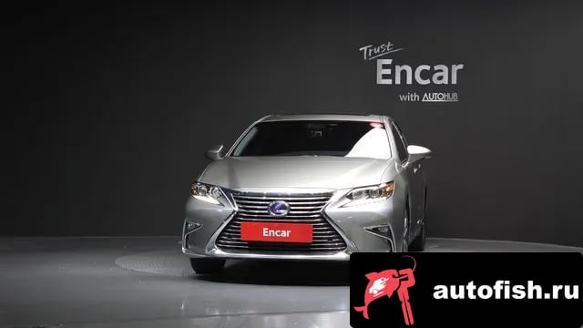 Lexus ES New ES300h 2018 года - вид 3