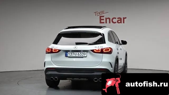 Mercedes-Benz GLA-Class GLA - Class H247 2023 года - вид 3