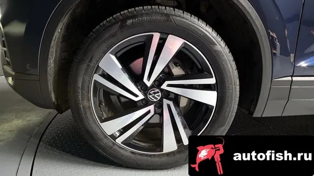 Volkswagen Touareg Tuareg 3rd generation 2023 года - вид 5
