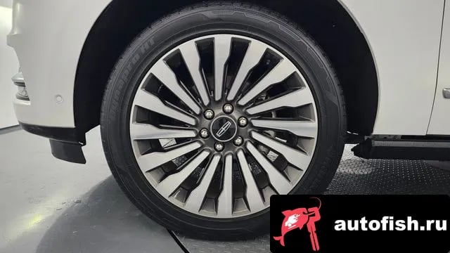 Lincoln Navigator Navigator 4th generation 2021 года - вид 5