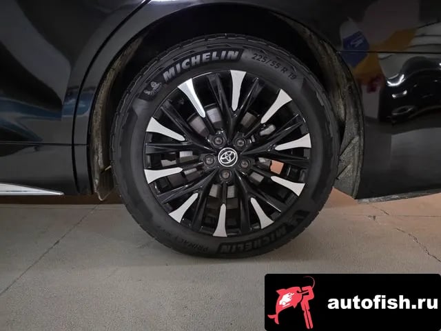 Toyota Alphard Alphad 4th Generation 2024 года - вид 3