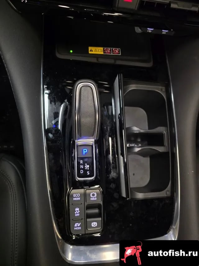 Toyota Alphard Alphad 4th Generation 2024 года - вид 6