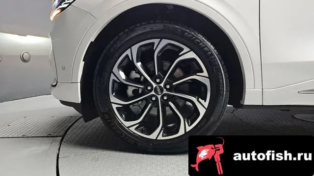 Lincoln Nautilus Nautilus 2nd Generation 2024 года - вид 5