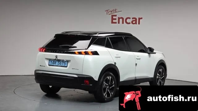 Peugeot 2008 e-2008 second generation 2021 года - вид 2