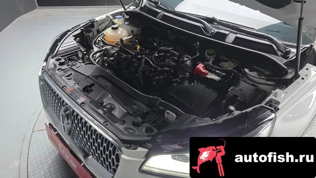 Lincoln Corsair Cosair 2020 года - вид 6