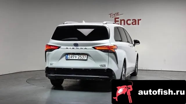 Toyota Sienna Siena 4th Generation 2024 года - вид 4