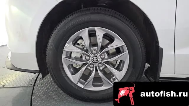 Toyota Sienna Siena 4th Generation 2024 года - вид 5